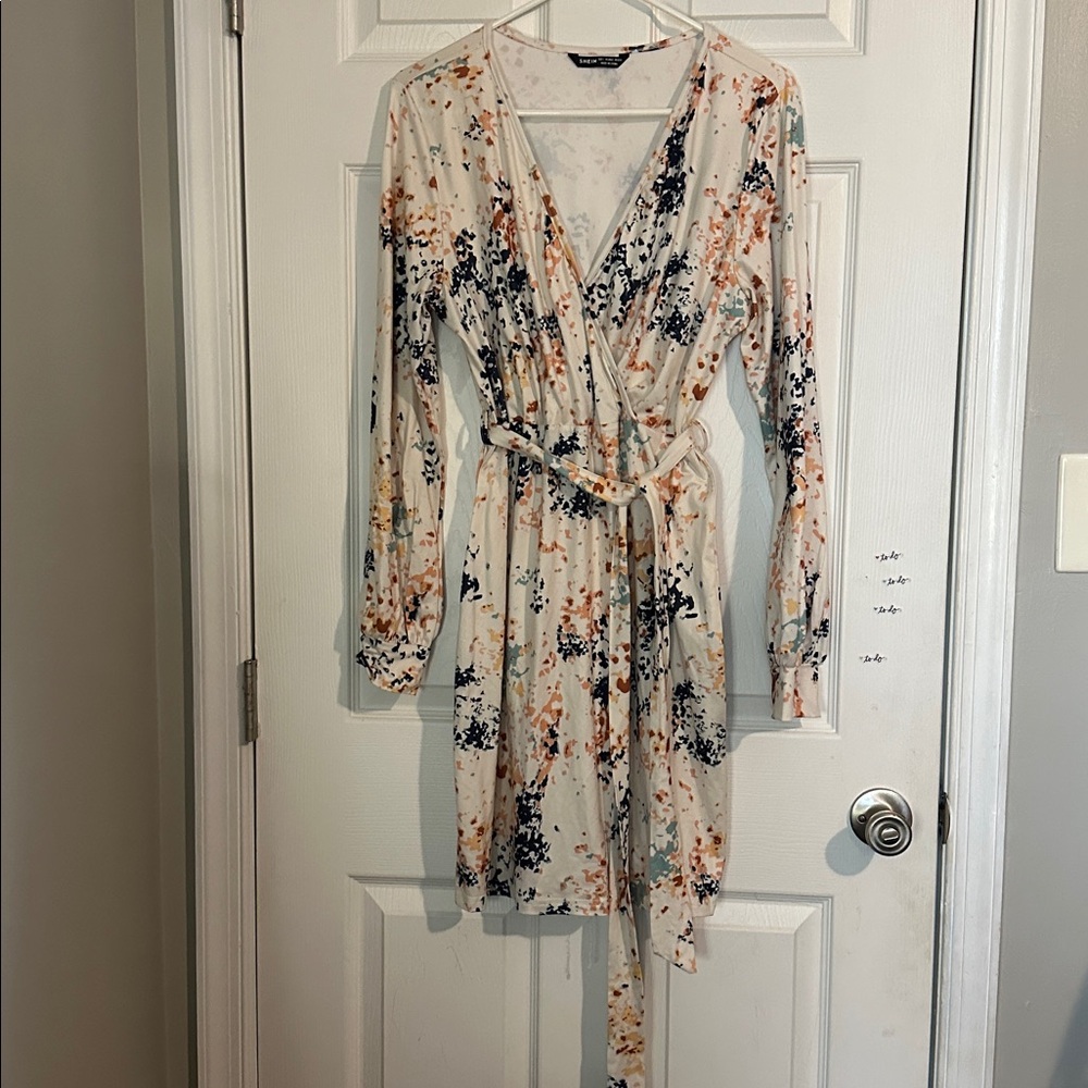 SHEIN Cream Floral Wrap Midi Dress with Black and Rust Speckle